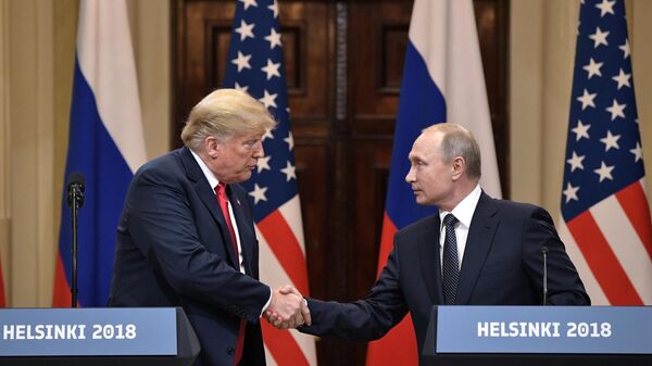 Встреча президента РФ Владимира Путина и президента США Дональда Трампа в Хельсинки - Sputnik Узбекистан