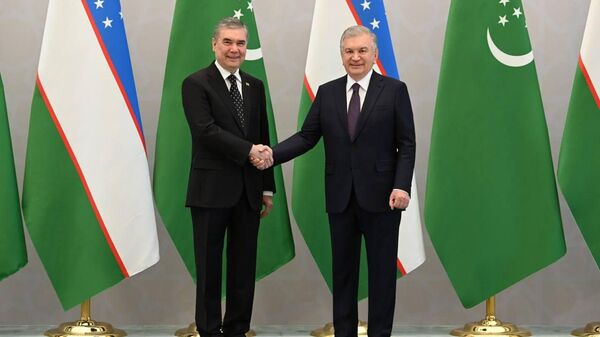 V Samarkande plodotvorno proshli uzbeksko-turkmenskie peregovori - Sputnik O‘zbekiston