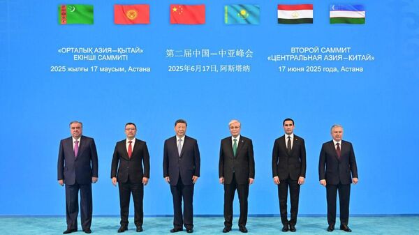 Prezident Respubliki Uzbekistan Shavkat Mirziyoyev prinyal uchastie vo vtorom sammite Sentralnaya Aziya – Kitay v gorode Astane. - Sputnik O‘zbekiston