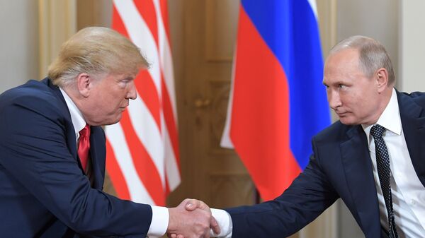 Встреча президента России Владимира Путина и президента США Дональда Трампа - Sputnik Узбекистан